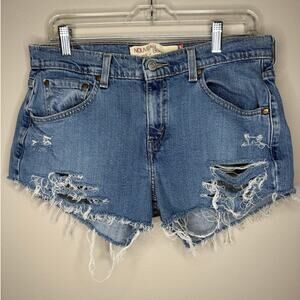 Levi’s 515 Distressed Frayed Trendy Womens Denim Jean Shorts Size 10